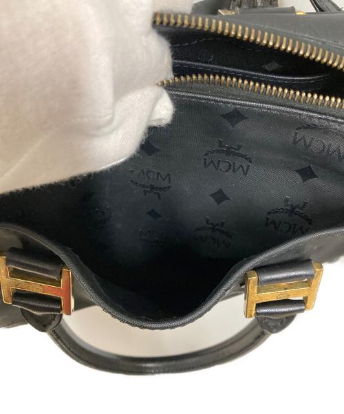 MCM（エムシーエム）MCM (エムシーエム) ミニボストンバッグ ブラックの古着・服飾アイテム