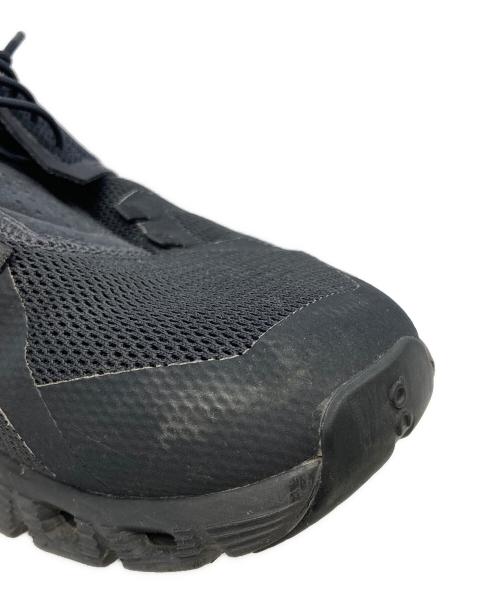 on（オン）On (オン) CLOUD 5 On ローカットスニーカー ブラック サイズ:US8.5の古着・服飾アイテム