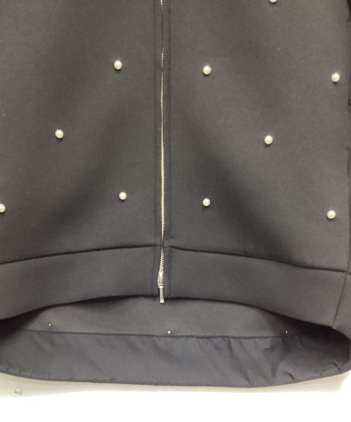 CHESTY（チェスティ）CHESTY (チェスティ) THE HANY (ザハニー) パール装飾ボンディングパーカー ブラック サイズ:1の古着・服飾アイテム