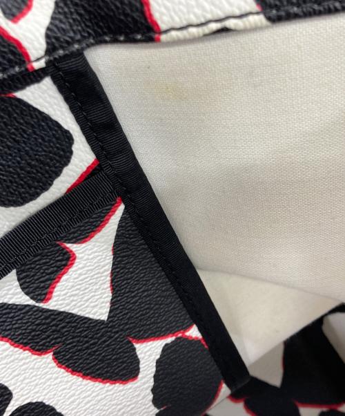 Kate Spade（ケイトスペード）Kate Spade (ケイトスペード) トートバッグ ホワイト×ブラックの古着・服飾アイテム