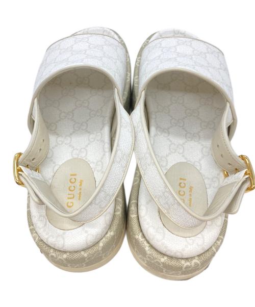 GUCCI（グッチ）GUCCI (グッチ) GGプラットフォームサンダル ホワイト サイズ:38 1/2の古着・服飾アイテム