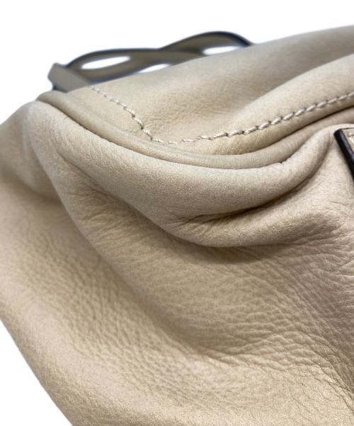 LOEWE（ロエベ）LOEWE (ロエベ) アナグラムタッセルトートバッグ ベージュの古着・服飾アイテム