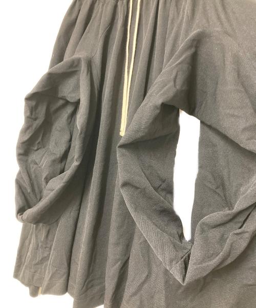 BLACK COMME des GARCONS（ブラックコムデギャルソン）BLACK COMME des GARCONS (ブラックコムデギャルソン) 変形トンネルイージースカート ブラック サイズ:XSの古着・服飾アイテム