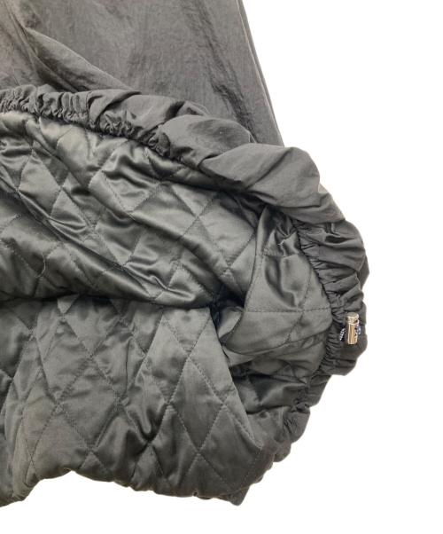 OMMO（オーエムエムオー）OMMO (オーエムエムオー) キルティングバルーンワンピース ブラック サイズ:38の古着・服飾アイテム