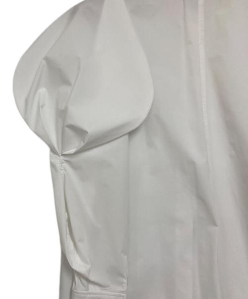 cygne（シーニュ）cygne (シーニュ) 比翼パワショルシャツブラウス ホワイト サイズ:freeの古着・服飾アイテム