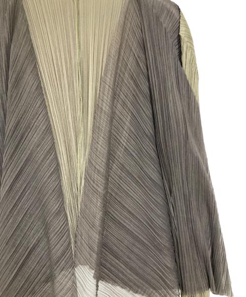 PLEATS PLEASE（プリーツプリーズ）PLEATS PLEASE (プリーツプリーズ) 変形ドレーププリーツカーディガン グリーン×ブラウン サイズ:4の古着・服飾アイテム