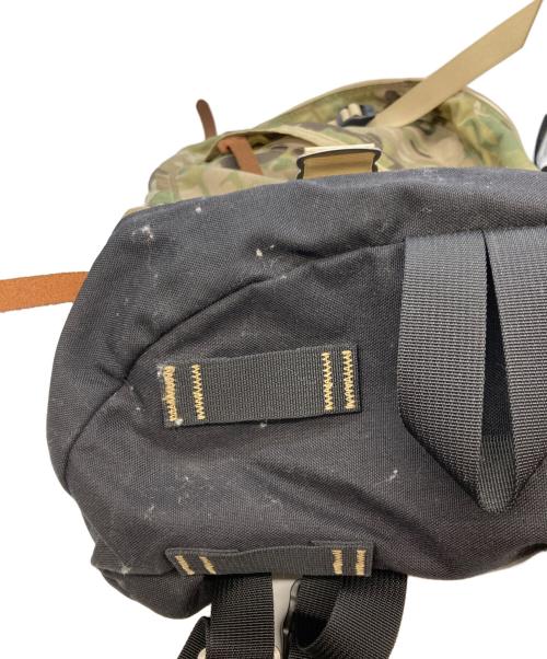 GREGORY（グレゴリー）GREGORY (グレゴリー) マルチカムデイパック グリーン×カーキの古着・服飾アイテム
