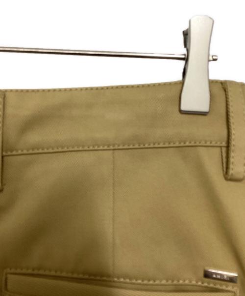 AMIRI（アミリ）AMIRI (アミリ) ARTS DISTRICT CHINO SHORTS バミューダショーツ ティント サイズ:48の古着・服飾アイテム