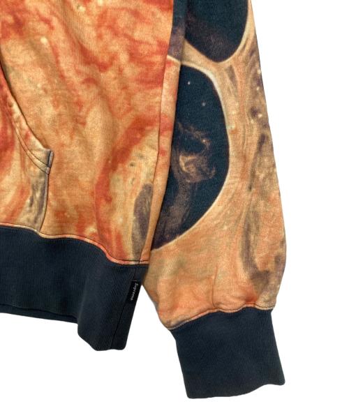 SUPREME（シュプリーム）SUPREME (シュプリーム) Andres Serrano (アンドレスセラーノ) Blood and Semen Hooded Sweatshirt オレンジ サイズ:Ｓの古着・服飾アイテム