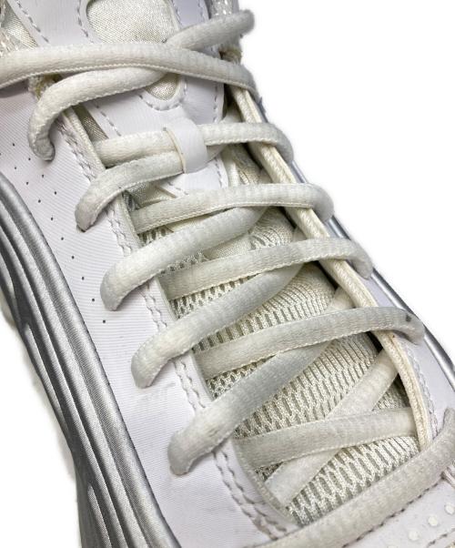 NIKE（ナイキ）NIKE (ナイキ) SHOX R4 ローカットスニーカー ホワイト サイズ:28.5の古着・服飾アイテム