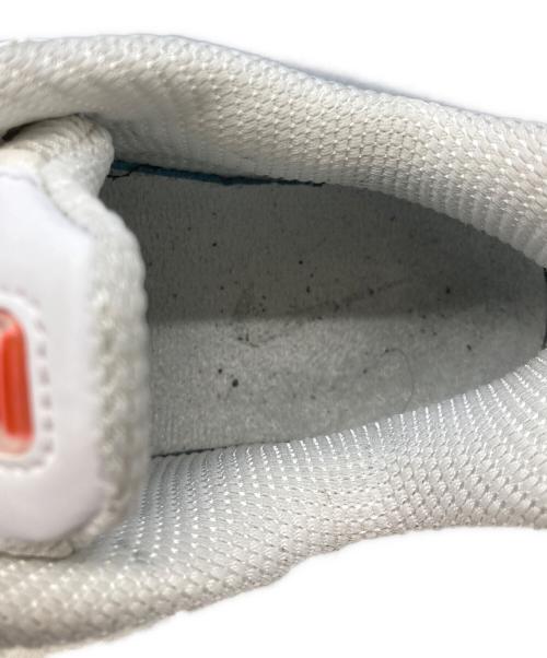 NIKE（ナイキ）NIKE (ナイキ) SHOX R4 ローカットスニーカー ホワイト サイズ:28.5の古着・服飾アイテム