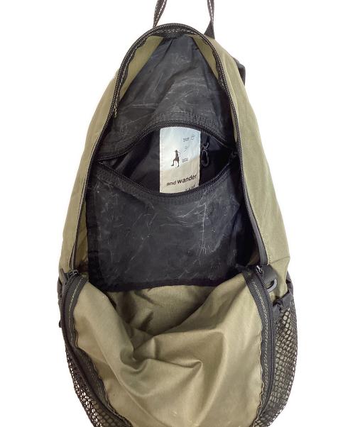 and wander（アンドワンダー）and wander (アンドワンダー) 20L daypack カーキ×ブラック サイズ:20Lの古着・服飾アイテム