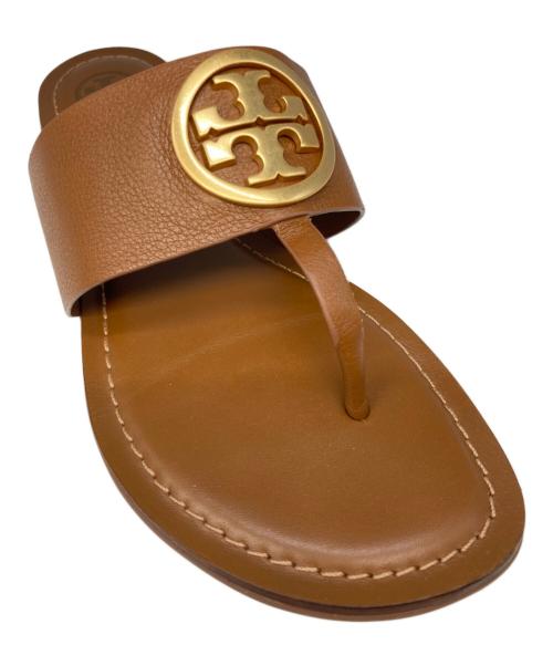 TORY BURCH（トリーバーチ）TORY BURCH (トリーバーチ) BENTON BAND FLAT SANDAL ブラウン サイズ:25の古着・服飾アイテム