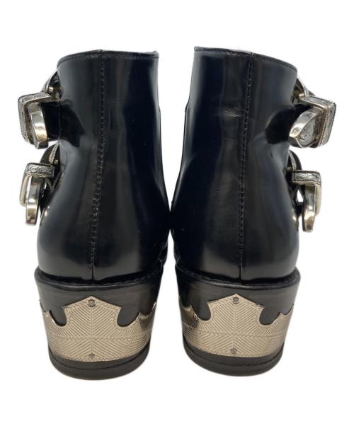 TOGA PULLA（トーガ プルラ）TOGA PULLA (トーガ プルラ) コンチョショートブーツ ブラック サイズ:35(1/2)の古着・服飾アイテム