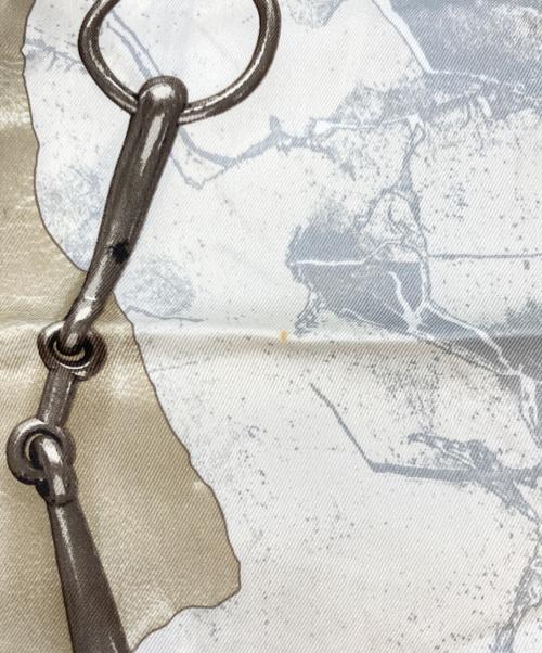 HERMES（エルメス）HERMES (エルメス) シルクスカーフ イエロー×ベージュ サイズ:-の古着・服飾アイテム