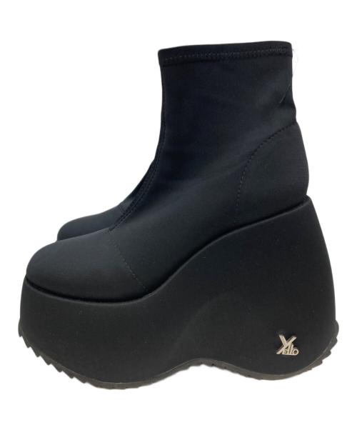YELLO（イエロ）YELLO (イエロ) TOKYO BLACK PLATFORM SHORT BOOTS ブラック サイズ:₋の古着・服飾アイテム
