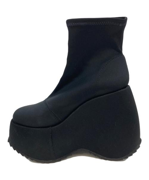 YELLO（イエロ）YELLO (イエロ) TOKYO BLACK PLATFORM SHORT BOOTS ブラック サイズ:₋の古着・服飾アイテム