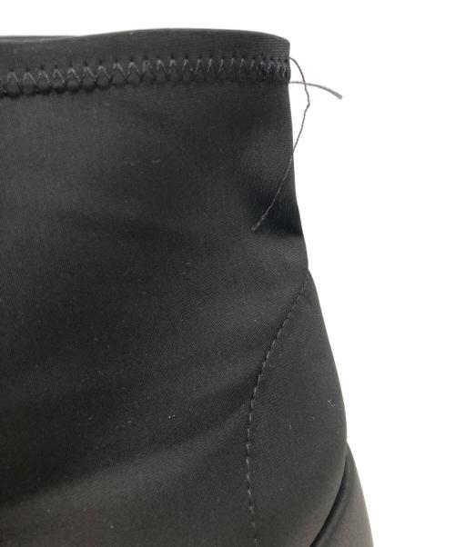 YELLO（イエロ）YELLO (イエロ) TOKYO BLACK PLATFORM SHORT BOOTS ブラック サイズ:₋の古着・服飾アイテム