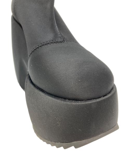 YELLO（イエロ）YELLO (イエロ) TOKYO BLACK PLATFORM SHORT BOOTS ブラック サイズ:₋の古着・服飾アイテム