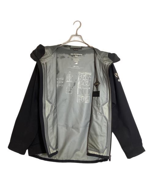 WHITE MOUNTAINEERING（ホワイトマウンテ二アニング）WHITE MOUNTAINEERING (ホワイトマウンテ二アニング) マウンテンパーカー ブラック サイズ:2の古着・服飾アイテム