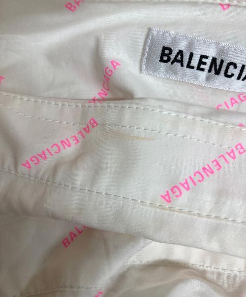 BALENCIAGA（バレンシアガ）BALENCIAGA (バレンシアガ) ロゴプリントポプリンプルオーバー ホワイト×ピンク サイズ:36の古着・服飾アイテム