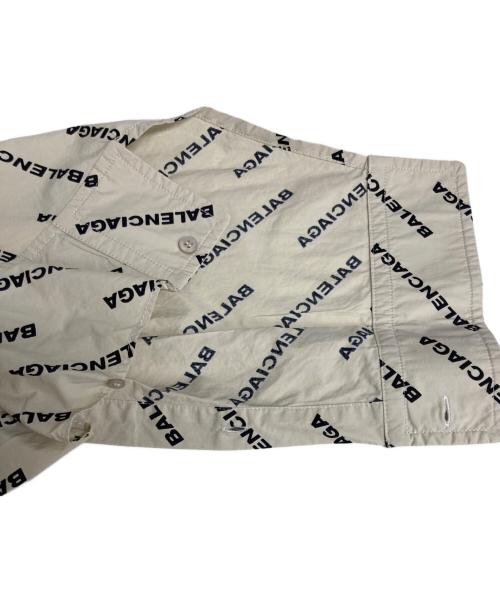 BALENCIAGA（バレンシアガ）BALENCIAGA (バレンシアガ) Year of the tiger Typo Twisted Swing Shirt ベージュ サイズ:34の古着・服飾アイテム