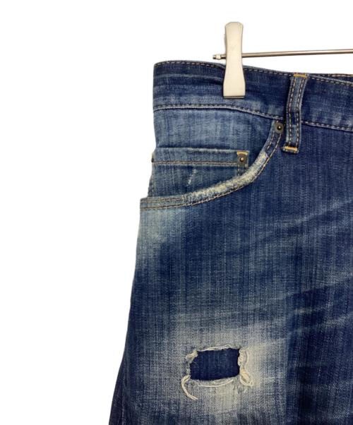 DSQUARED2（ディースクエアード）DSQUARED2 (ディースクエアード) ダメージ加工デニムパンツ インディゴ サイズ:52の古着・服飾アイテム