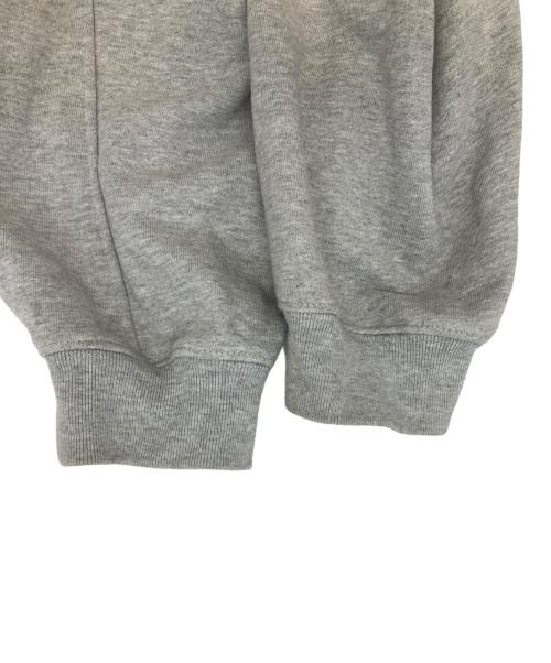 MAISON SPECIAL（メゾンスペシャル）MAISON SPECIAL (メゾンスペシャル) クラッシュドロゴスタッドスウェットシャツ グレー サイズ:freeの古着・服飾アイテム