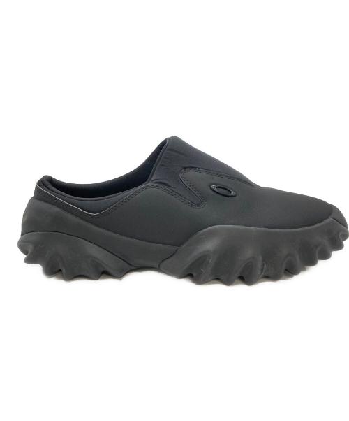 COMME des GARCONS JUNYA WATANABE MAN（コム デ ギャルソン ジュンヤ ワタナベ マン）COMME des GARCONS JUNYA WATANABE MAN (コム デ ギャルソン ジュンヤ ワタナベ マン) OAKLEY (オークリー) コラボシューズ ブラック サイズ:27㎝の古着・服飾アイテム