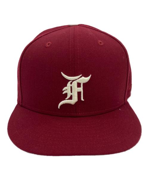New Era（ニューエラ）New Era (ニューエラ) MLB (エムエルビー) FOG ESSENTIALS (フィアオブゴッド エッセンシャル) 59FIFTY キャップ バーガンディー サイズ:7(5/8)の古着・服飾アイテム