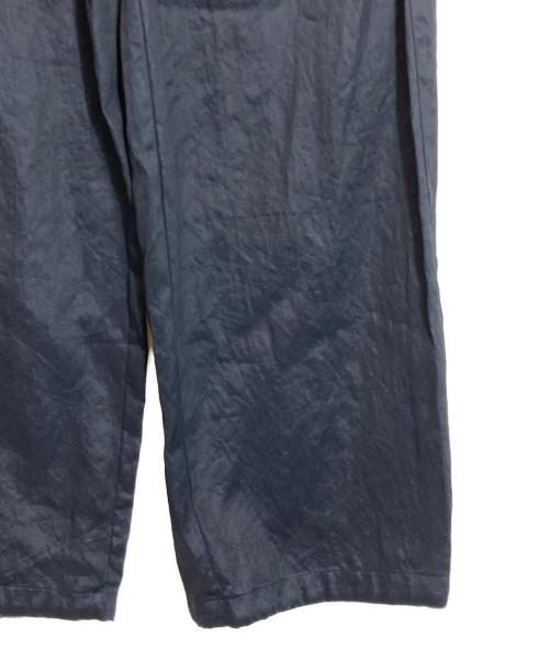 UNIVERSAL PRODUCTS.（ユニバーサルプロダクツ）UNIVERSAL PRODUCTS. (ユニバーサルプロダクツ) DYE EASY OVER PANTS ネイビー サイズ:1 未使用品の古着・服飾アイテム