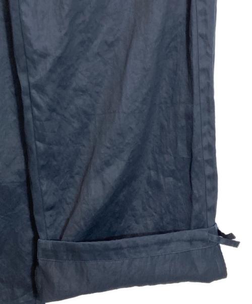 UNIVERSAL PRODUCTS.（ユニバーサルプロダクツ）UNIVERSAL PRODUCTS. (ユニバーサルプロダクツ) DYE EASY OVER PANTS ネイビー サイズ:1 未使用品の古着・服飾アイテム