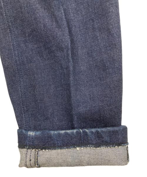 IGARASHI TROUSERS（イガラシ トラウザーズ）IGARASHI TROUSERS (イガラシ トラウザーズ) BEAMS F (ビームスエフ) タックテーパードデニムパンツ インディゴ サイズ:46の古着・服飾アイテム