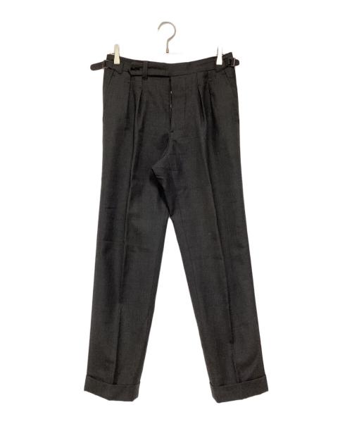 IGARASHI TROUSERS（イガラシ トラウザーズ）IGARASHI TROUSERS (イガラシ トラウザーズ) BEAMS F (ビームスエフ) サイドアジャスタースラックス グレー サイズ:不明の古着・服飾アイテム