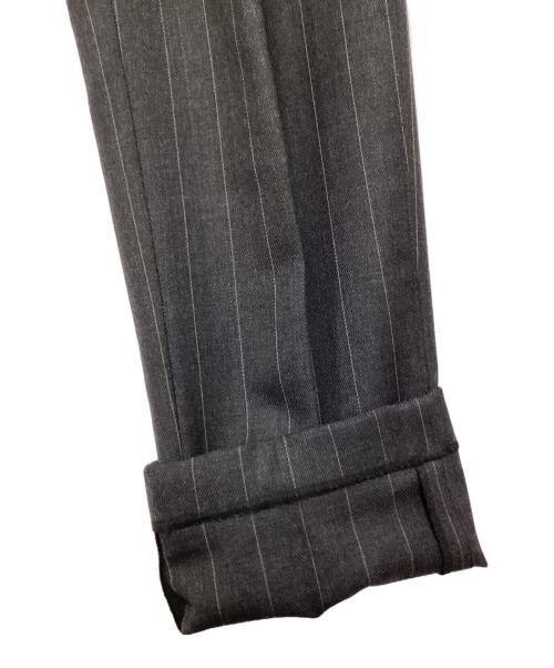 IGARASHI TROUSERS（イガラシ トラウザーズ）IGARASHI TROUSERS (イガラシ トラウザーズ) BEAMS F (ビームスエフ) スラックス グレー サイズ:不明の古着・服飾アイテム