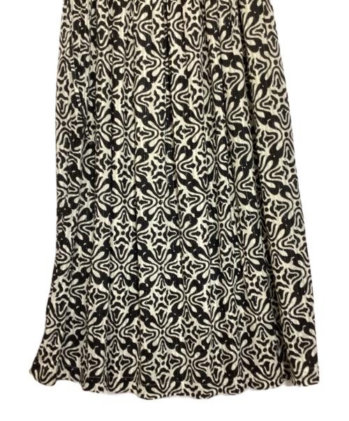 sara mallika（サラマリカ）sara mallika (サラマリカ) Cotton Lurex Ripple Print Cami Dress ブラック×アイボリー サイズ:不明の古着・服飾アイテム