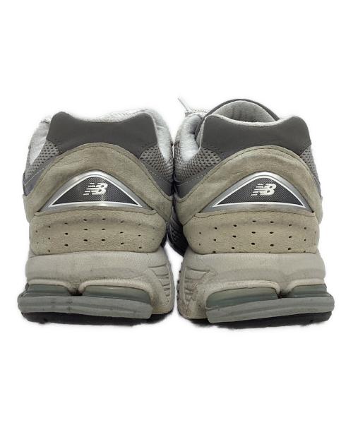 NEW BALANCE（ニューバランス）NEW BALANCE (ニューバランス) 2002R ローカットスニーカー グレー サイズ:26.5の古着・服飾アイテム