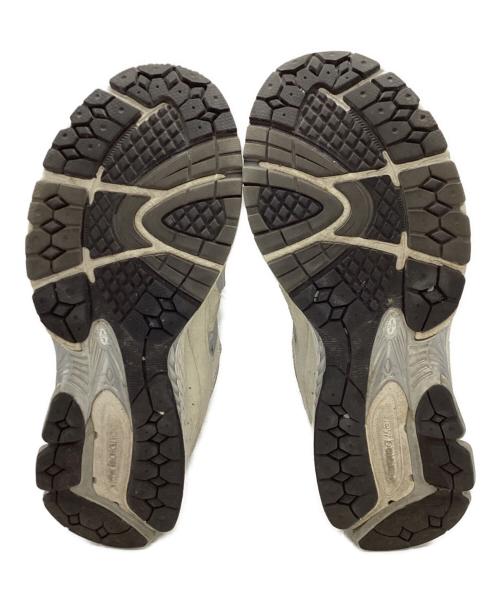 NEW BALANCE（ニューバランス）NEW BALANCE (ニューバランス) 2002R ローカットスニーカー グレー サイズ:26.5の古着・服飾アイテム