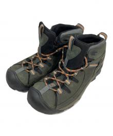 KEEN（キーン）の古着「TARGHEE ２ MID」｜カーキ