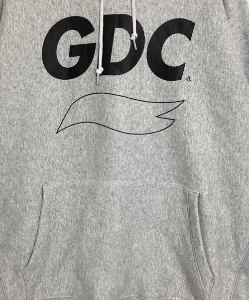 GDC（ジーディーシー）GDC (ジーディーシー) GDC WING hoodie グレー サイズ:XLの古着・服飾アイテム