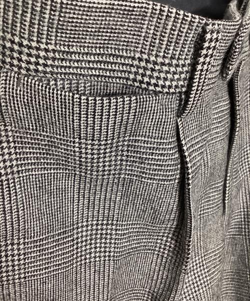 BEAMS F（ビームスエフ）BEAMS F (ビームスエフ) ARTHUR HARRISON GLEN CHECK SUIT グレー サイズ:42/8Rの古着・服飾アイテム
