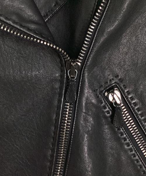 ALEXANDER McQUEEN（アレキサンダーマックイーン）ALEXANDER McQUEEN (アレキサンダーマックイーン) 襟ファーダブルライダースジャケット ブラック サイズ:38の古着・服飾アイテム