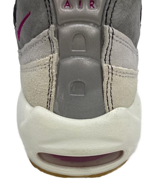 NIKE SB（ナイキエスビー）NIKE SB (ナイキエスビー) Air Max 95 ローカットスニーカー ホワイト×グレー サイズ:30の古着・服飾アイテム