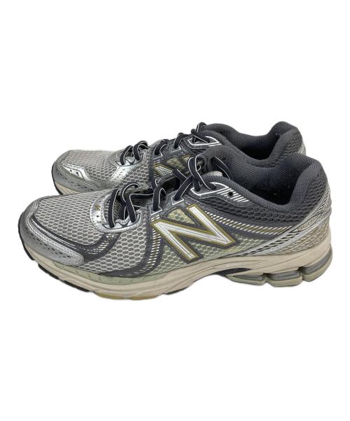 NEW BALANCE（ニューバランス）NEW BALANCE (ニューバランス) 860 ローカットスニーカー グレー サイズ:US11の古着・服飾アイテム
