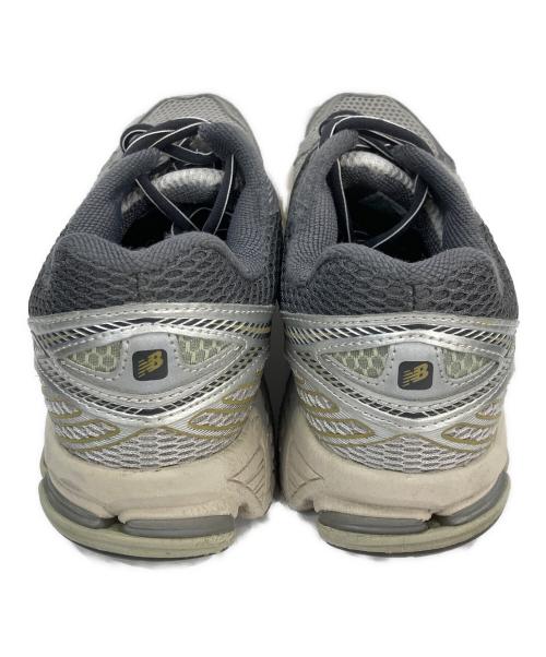 NEW BALANCE（ニューバランス）NEW BALANCE (ニューバランス) 860 ローカットスニーカー グレー サイズ:US11の古着・服飾アイテム