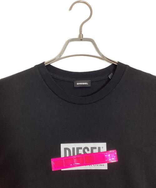 DIESEL（ディーゼル）DIESEL (ディーゼル) リフレクターロゴプリントTシャツ ブラック サイズ:Ｍの古着・服飾アイテム