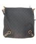 GUCCI (グッチ) GGキャンバスショルダーバッグ ブラック：25000円