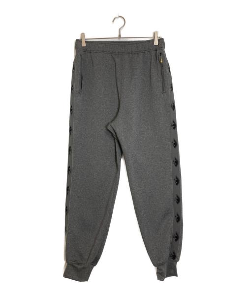UNDERCOVER（アンダーカバー）UNDERCOVER (アンダーカバー) ポリエステルダブルニット トラックパンツ グレー サイズ:3 未使用品の古着・服飾アイテム