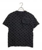 LOUIS VUITTONルイ ヴィトン）の古着「フックアンドループフェルトモノグラムTシャツ」｜ブラック