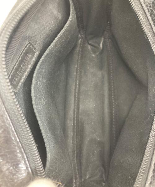 BALENCIAGA（バレンシアガ）BALENCIAGA (バレンシアガ) エクスプローラー ショルダーバッグ ブラックの古着・服飾アイテム